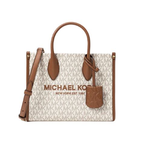 sm shopper tz xbody michael kors|Michael Kors.